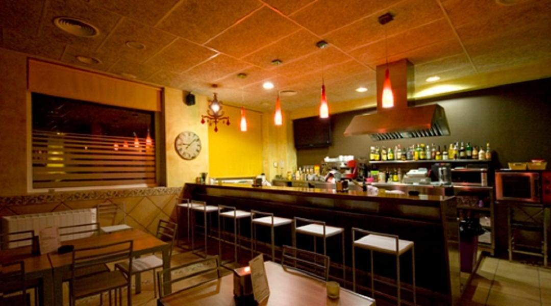 Hotel Solsona Centre Extérieur photo